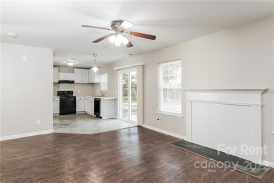 1624 Flagsworth Rd, Clover, SC 29710 - photo 4