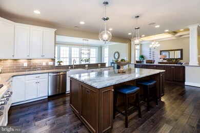 2502 Deer Meadow Ct, Reisterstown, MD 21136 - photo 3