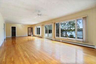 05-Living Room