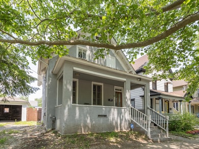 103 W. Dutton-102