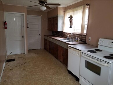 521 Riverside St, Hannibal, MO 63401 - photo 7