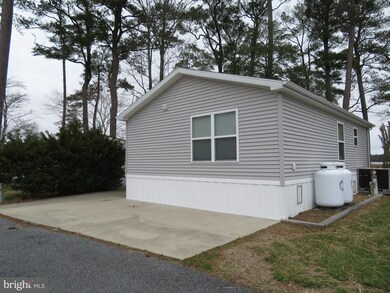 151 Ocean Oval Dr, Berlin, MD 21811 - photo 4