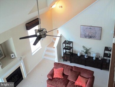 13859 Gullane Dr unit 91, Woodbridge, VA 22191 - photo 4