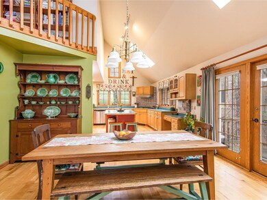 1091 Southview Dr, Richmond, VT 05477 - photo 5