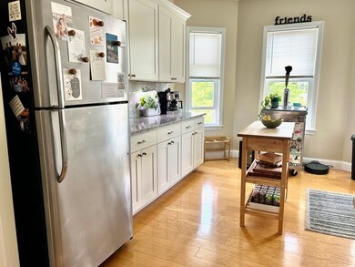 79 Harbor View St unit 3, Boston, MA 02125 - photo 5