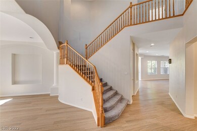 Light + Bright Entryway
