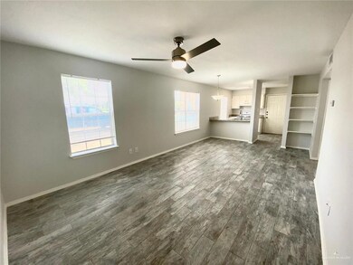 1006 W Kelly Ave unit D, Pharr, TX 78577 - photo 4