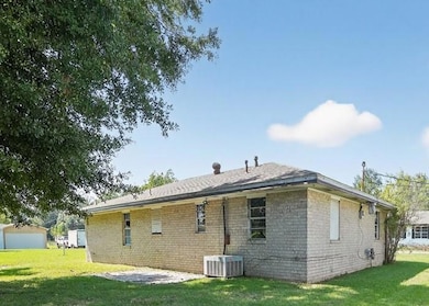 497 St Philip St, Raceland, LA 70394 - photo 5