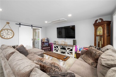 193 Pinehaven Rd, Coventry, RI 02816 - photo 5