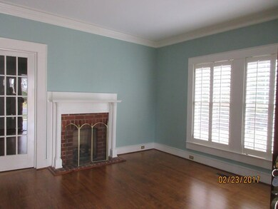 301 Gaskin Ave N, Douglas, GA 31533 - photo 2