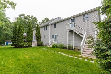 18 Raymond Rd, Burlington, MA 01803 - photo 2