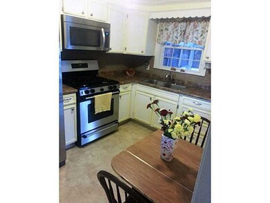 46 Madison St, Pawtucket, RI 02861 - photo 2