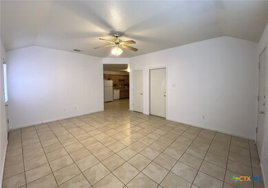 404 Primrose Dr unit A, Copperas Cove, TX 76522 - photo 4