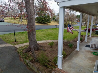 318 Brentwood Rd, Charlottesville, VA 22901 - photo 3