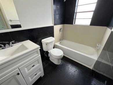 9460 Fontainebleau Blvd unit 533, Miami, FL 33172 - photo 5