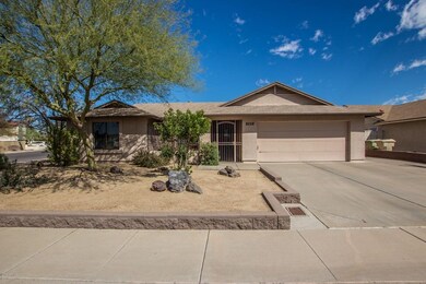 8028 W Sierra Vista