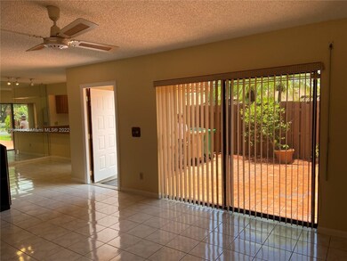 800 SW 119th Way, Davie, FL 33325 - photo 4