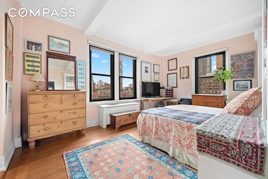 325 E 57th St unit 11D, New York, NY 10022 - photo 7