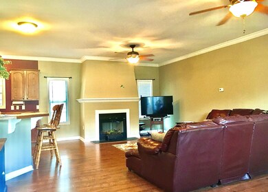 183 Canterbury Dr, Crossville, TN 38558 - photo 7