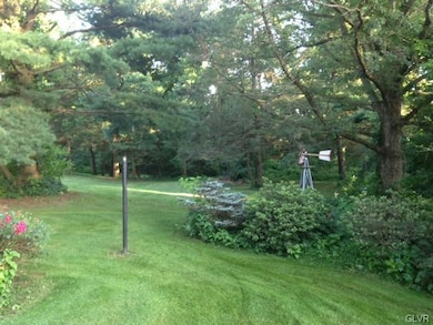 2308 Riverbend Rd, Allentown, PA 18103 - photo 4