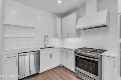 218 3rd Ave #204 The Baltic