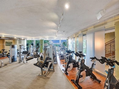 Tao Sawgrass unit 605, Plantation, FL 33323 - photo 2