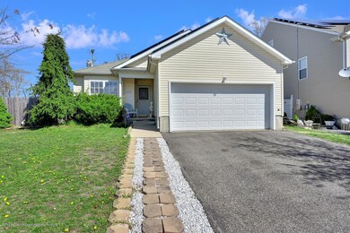90 Dolphin Cir E Bayville NJ-large-002-9