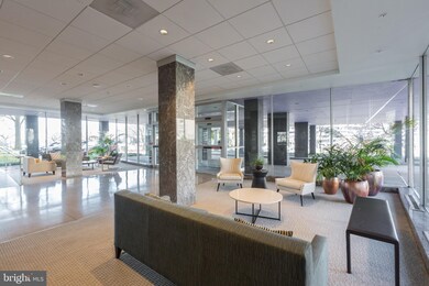 The Potomac Plaza Co-op unit 301, Washington, DC 20037 - photo 2