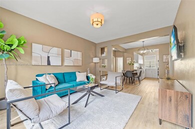 301 86th St unit 311-2, Miami Beach, FL 33141 - photo 2