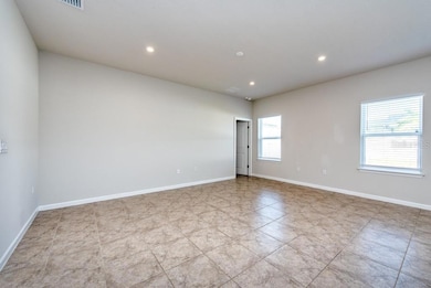 35649 Osprey Perch Ln, Zephyrhills, FL 33541 - photo 5