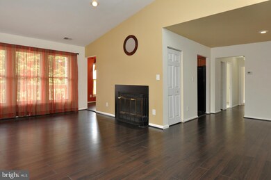 20120 Halethorpe Ln, Germantown, MD 20876 - photo 6