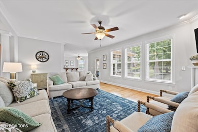 05-12501 Oakborough Ln 03