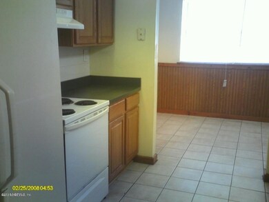 2529 Hugh Edwards Dr, Jacksonville, FL 32210 - photo 7