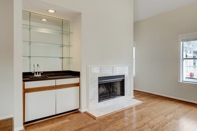 1714 Brun St unit 4, Houston, TX 77019 - photo 5