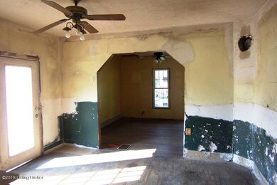 218 Walnut St, Lebanon Junction, KY 40150 - photo 7