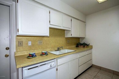 0012-Hawthorn (12)[1]