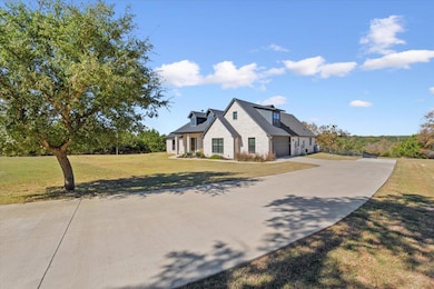 1250 Creekview Dr, Salado, TX 76571 - photo 2