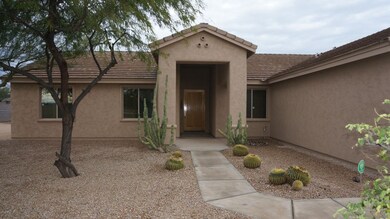 Clean entry with 8' Solid Front Door