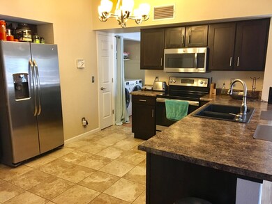 Kitchen Appliances Included