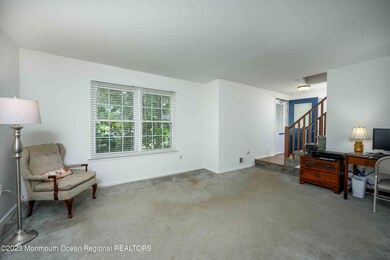 96_Concord_Cir-22