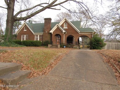 Exterior 4