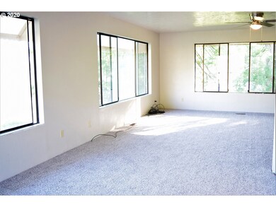 660 N Washington St, Prairie City, OR 97869 - photo 4