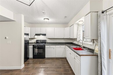 1943 E Bell Ave, Des Moines, IA 50320 - photo 7