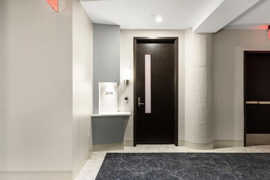 Foyer entrance featuring elevator