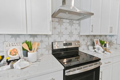 6057 Immortal Ct, Jacksonville, FL 32205 - photo 7