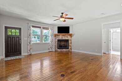 150 Edgewood Dr, Crawfordville, FL 32327 - photo 4