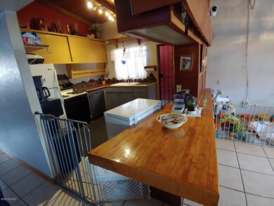 Beautiful Butcher Block counters