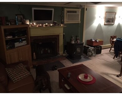 124 Bumble Bee Cir, Shrewsbury, MA 01545 - photo 3