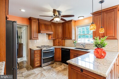 41 Magnolia Dr, Leola, PA 17540 - photo 7