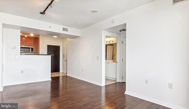 Continental Ballston unit 1016, Arlington, VA 22203 - photo 6